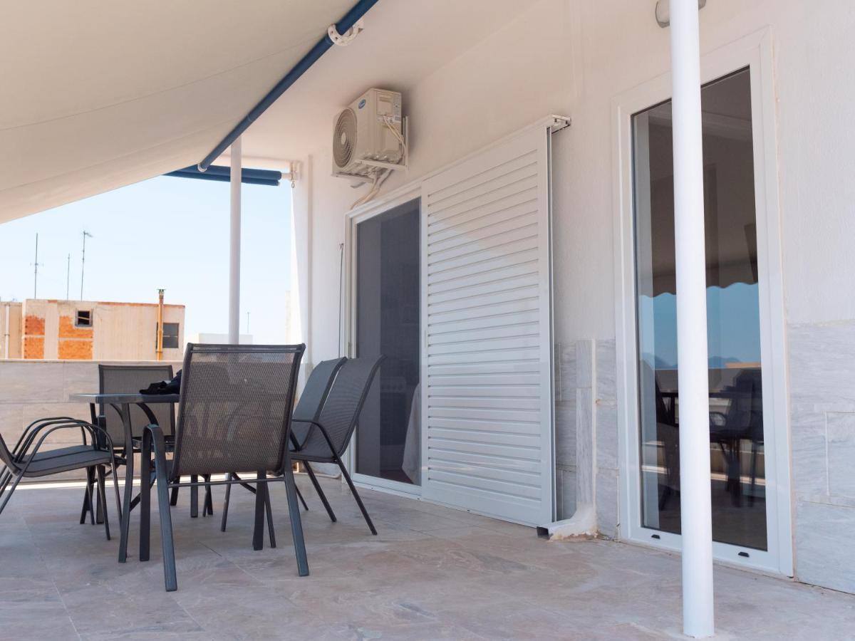 Whitehouse Loutraki Apartment Luaran gambar