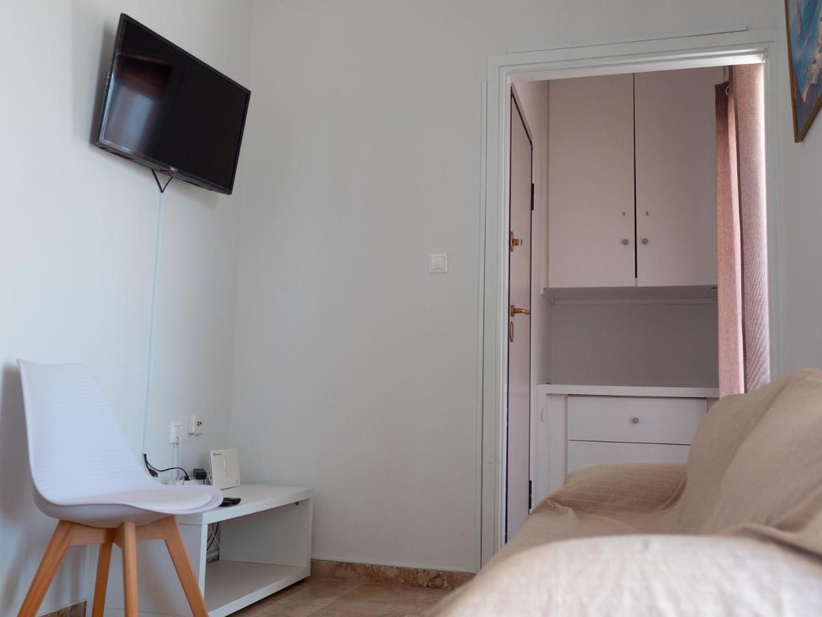 Whitehouse Loutraki Apartment Luaran gambar